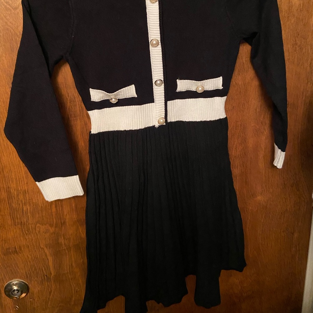 Girls dress